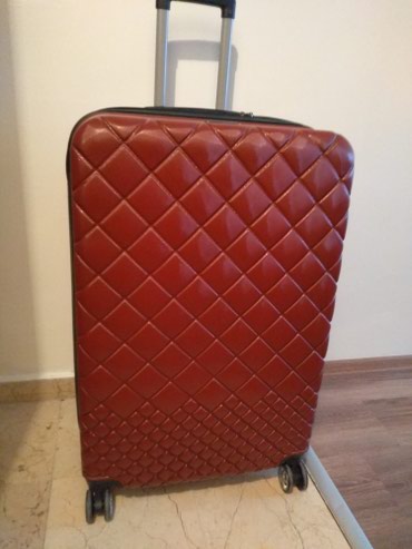 idman cantası: Продажа чемоданов в Баку.Самый большой размер