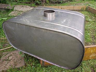 Другие емкости: Продаю две ёмкости из пищевой нержавейки объемом 140 литров, раньше — 7