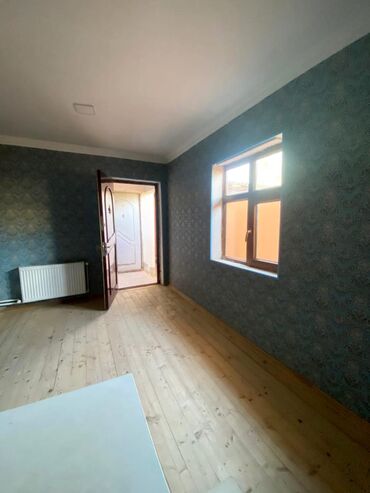 Həyət evləri və villaların satışı: 4 otaqlı, 80 kv. m, Kredit yoxdur, Orta təmir — 12