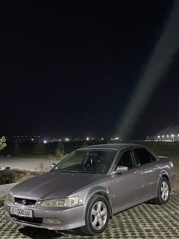 хонда субару: Honda Accord: 2002 г., 2 л, Автомат, Бензин, Седан