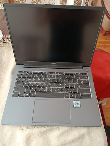 Huawei: Huawei noutbuk – MateBook seriyası (boz rəng) Xüsusiyyətlər: - Ekran — 5