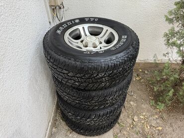 зимние шины новые: Колеса в сборе 275 / 70 / R 16, Б/у, Комплект, Внедорожные (АТ/МТ), Литые, отверстий - 6