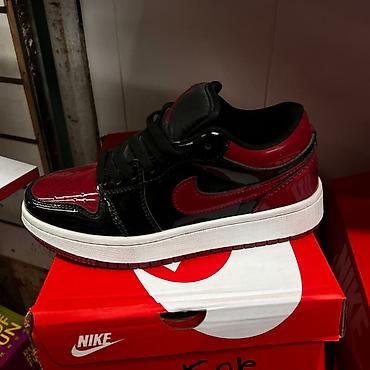 roshe run: Мужские кроссовки, 41, Nike, Новый, цвет - Белый, Платная доставка — 4