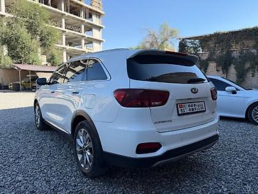 обмен на w221: Kia Sorento: 2018 г., 2 л, Автомат, Дизель, Внедорожник — 5