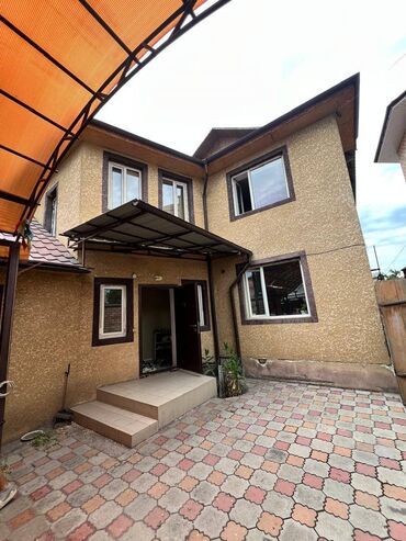 Долгосрочная аренда домов: 165 м², 6 комнат, Бронированные двери, Балкон застеклен, Видеонаблюдение