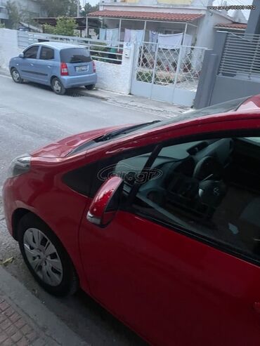 Toyota: Toyota Yaris: 1 l. | 2016 έ. Χάτσμπακ — 5