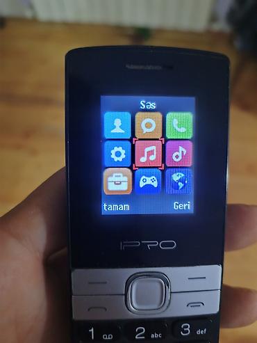 zeng üçün melodiyalar: IPRO düyməli mobil telefon Xüsusiyyətlər: - İki SIM dəstəyi (ekranda — 4