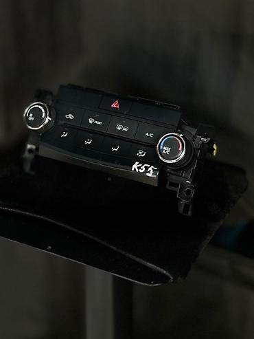 блок управления климат: Блок климат контроля Toyota 2012 г., Б/у, Оригинал, Япония — 1