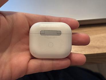 at t: Беспроводные наушники Apple AirPods 3 (оригинал) с зарядным кейсом - — 3