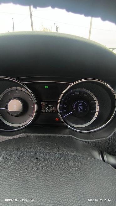 man sat: Hyundai Sonata 2012 ci il motor 2 sade benzin DOHC vuruqu udarı yoxdu — 6