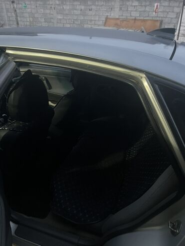 Mazda: Mazda 626: 1994 г., Хэтчбэк — 6