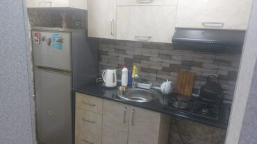 Uzunmüddətli kirayə mənzillər: Mənzil – komfortlu və səliqəli planlı - Otaqlar: geniş qonaq otağı — 3