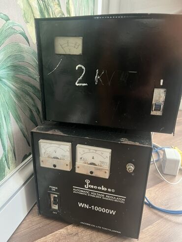 Generatorlar: Avtomatik gərginlik tənzimləyicisi, Jacobs brendinin WN-10000W