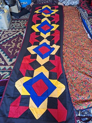 bed sheets: Чон-энемдин кол эмгегинен жасалган улуттук аргументтерди камтыган — 6