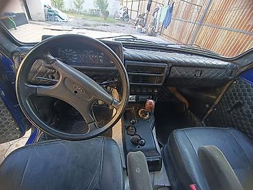 ВАЗ (ЛАДА): ВАЗ (ЛАДА) 2121 (4x4): 2000 г., Кол менен иштөөчү, Бензин, Жол тандабас — 8