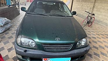 Toyota: Toyota Avensis: 1999 г., 1.8 л, Механика, Бензин, Хэтчбэк — 2