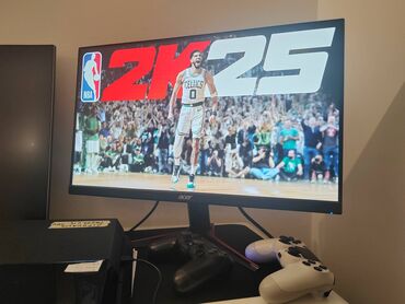 PS4 (Sony Playstation 4): Sony Playstation 4 sa igricama čipovan Prodajem konzolu Sony na lalafo.rs — 6 PS4 (Sony Playstation 4): Sony Playstation 4 sa igricama čipovan Prodajem konzolu Sony — 6