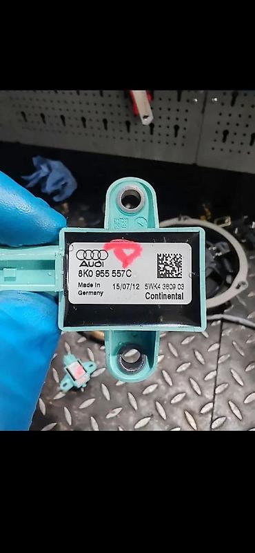 automobile rs: AUDI Q5 6 AIR BAG CRASH SENZOR 8K0955557C | Audi q5 2.0 3.0 tdi  — 1
