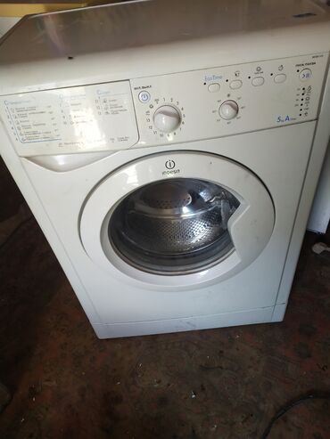 Paltaryuyan maşınlar: Paltaryuyan maşın Indesit, 6 kq, İşlənmiş, Avtomat, Qurutmasız, Kredit yoxdur, Ünvandan götürmə, Pulsuz çatdırılma