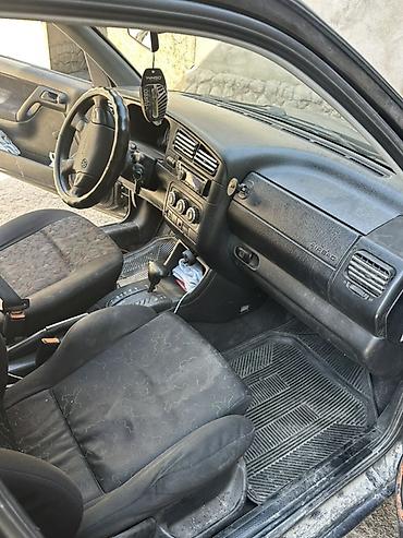 подушка гольф 4: Volkswagen Golf: 1996 г., Автомат, Хэтчбэк — 4
