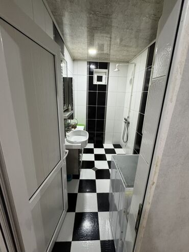 Otaqların satışı: Salam EV BiNƏ qəsəbəsindədi cox səliqəlidi ev 3 otaqdi təzə remontdan — 5