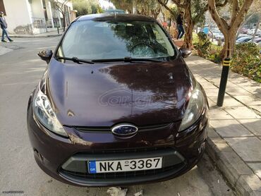 Transport: Ford Fiesta: 1.4 l | 2009 year | 210000 km. Hatchback