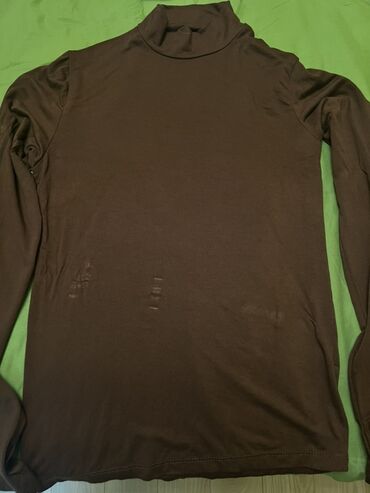 белые мужские кофты: Qəhvəyi rəngli uzunqol boğazlı köynək (turtleneck). - Sadə və minimal