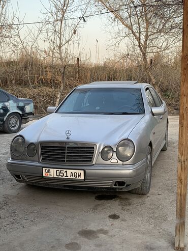 Mercedes-Benz: Mercedes-Benz E-Class: 1997 г., 3.2 л, Автомат, Газ, Седан