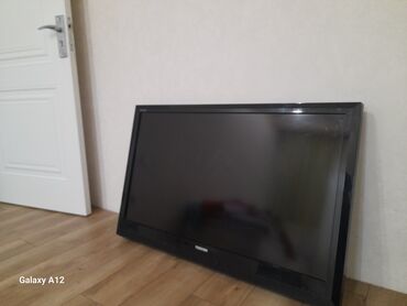 Televizorlar: İşlənmiş Televizor Toshiba 86" Ünvandan götürmə