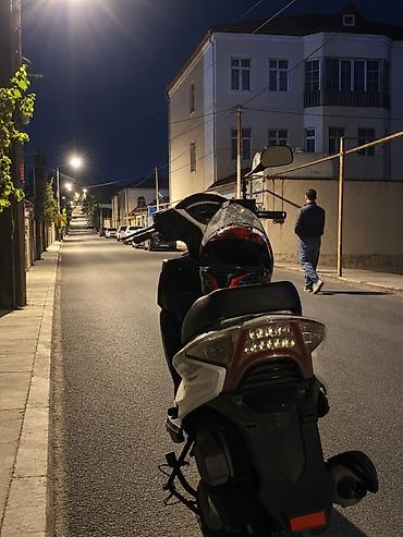 cesqa 2 mator: Moped Yamaha 125 Kub Aftamat karopka Senedsizdir sarı nomresi — 1