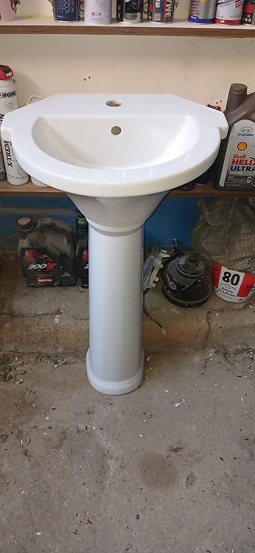 kapron borular: Ağ rəngli ayaqlı lavabo (piyedestal tip) - Material — 4