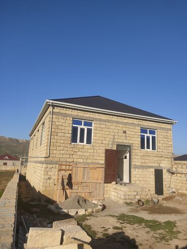 Həyət evləri və villaların satışı: 4 otaqlı, 135 kv. m, Kredit yoxdur, Yeni təmirli