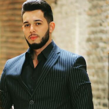 Сфера образования: Salam İş Axtariram ! Bütün iş elanlarına açığam. Yaş 26 Boy 178