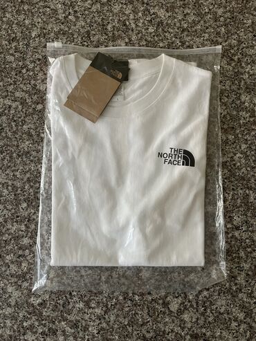 pull bear jakne muske: T-shirt The North Face, L (EU 40), M (EU 38), XL (EU 42), color - White