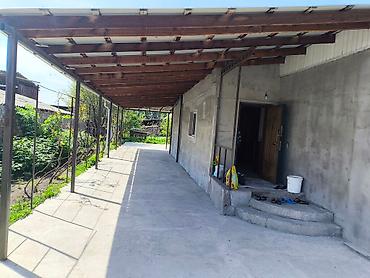 Продажа коттеджей и домов: Продается дом в поселке Манас, 16 км от города Бишкек, участок 8 — 4