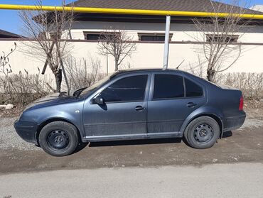 авто в рассрочку без первоначального взноса: Volkswagen Bora: 2003 г., 2 л, Механика, Бензин, Седан