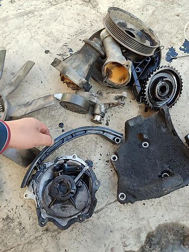 Другие детали кузова: Панель задняя/рамка проёма багажника с посадочным местом под замок + — 41