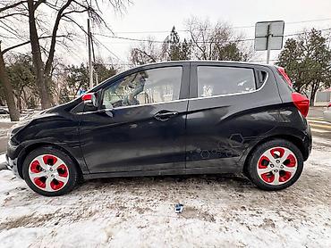 Chevrolet: Chevrolet Spark: 2016 г., 1 л, Вариатор, Бензин, Хэтчбэк — 2