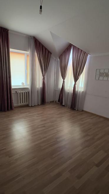 Долгосрочная аренда домов: 300 м², 6 комнат — 15