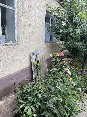 Продажа коттеджей и домов: Продаётся жилой дом в центре. Рядом садик, школа, гостиницы,парк — 11