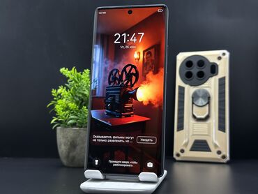 русификация бортовых компьютеров: Tecno Spark 20 Pro, Б/у, 256 ГБ, цвет - Синий, 2 SIM