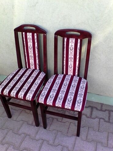 Stolice: Stolice 3200 dostava 2500 — 1