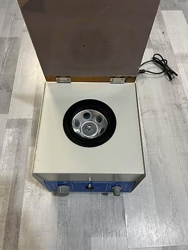 separator qiyməti: Laboratoriya elektrik - Model yazısı ön paneldə: “Electric — 1