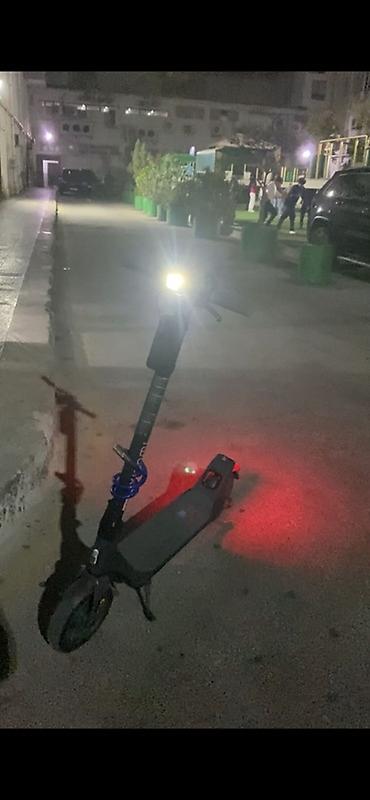 Электротранспорт: Elektrikli skuter - Şəhərdaxili rahat gediş üçün kompak təkərli — 2