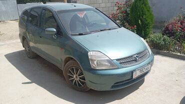малолитражные машины: Honda Stream: 2001 г., 2 л, Механика, Бензин, Минивэн