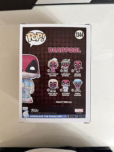 лалафанфан уточка: Фигурка Funko Pop! Marvel — Sleepover Deadpool (#1344) - Серия — 5