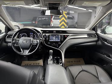 Toyota: Toyota Camry: 2019 г., 2.5 л, Вариатор, Бензин, Седан — 9