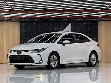 на corolla: Toyota Corolla: 2019 г., 1.8 л, Гибрид, Седан — 3