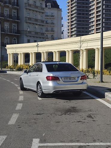 mercedes e220 cdi: Mercedes-Benz E 220: 2.2 l | 2014 il Sedan — 3