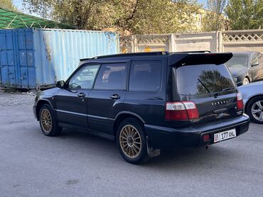 Subaru: Subaru Forester: 2001 г., 2 л, Автомат, Газ, Седан